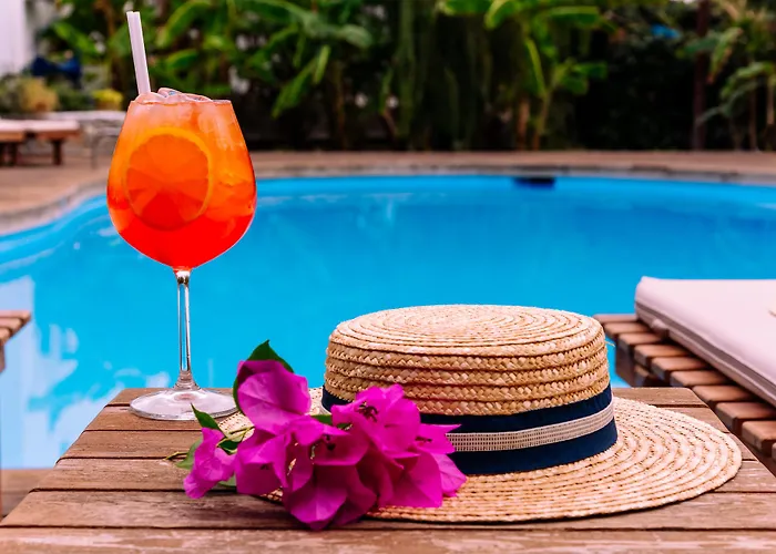 卡萨蒂罗姆酒店 Páros