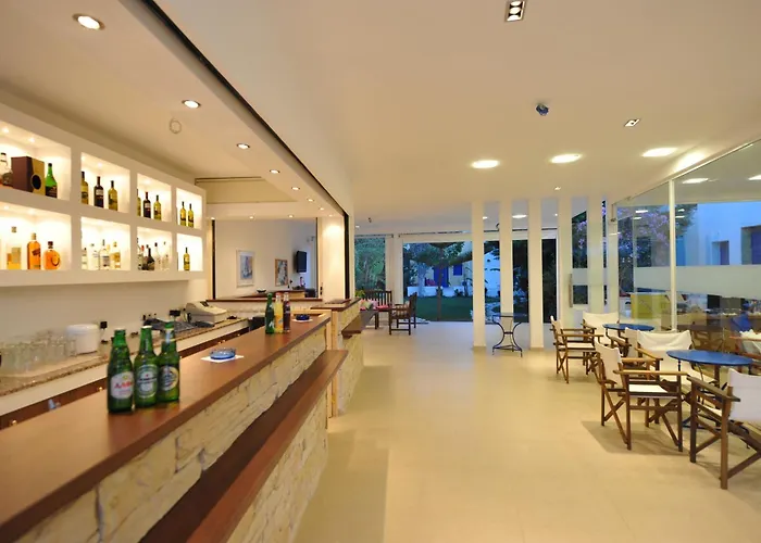 卡萨蒂罗姆酒店 Páros