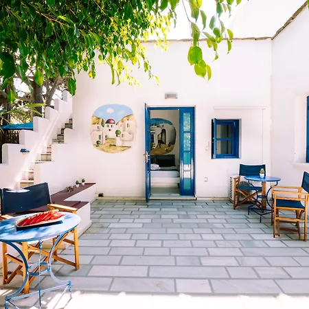 Casa Di Roma アパートホテル パロス島